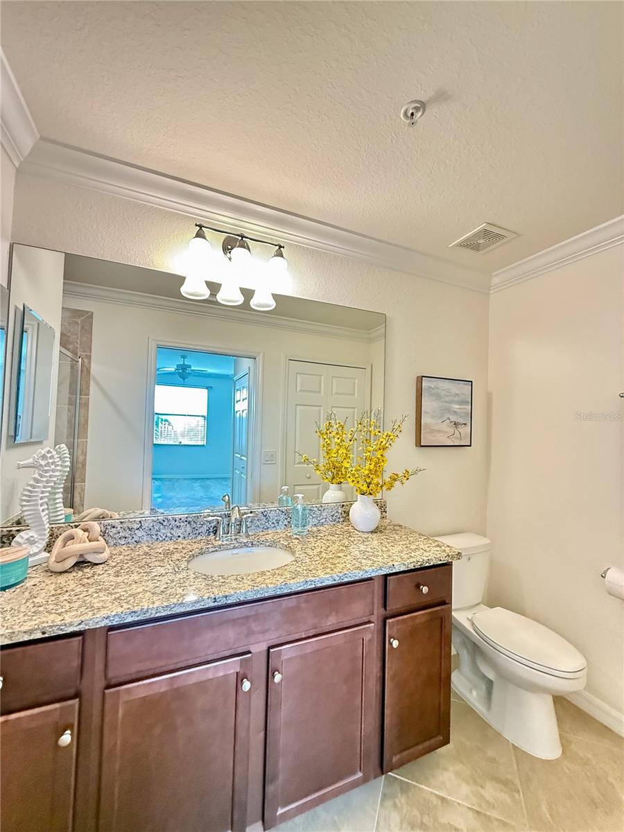 Image 12 of 38 For 17118 Vardon Terrace 304