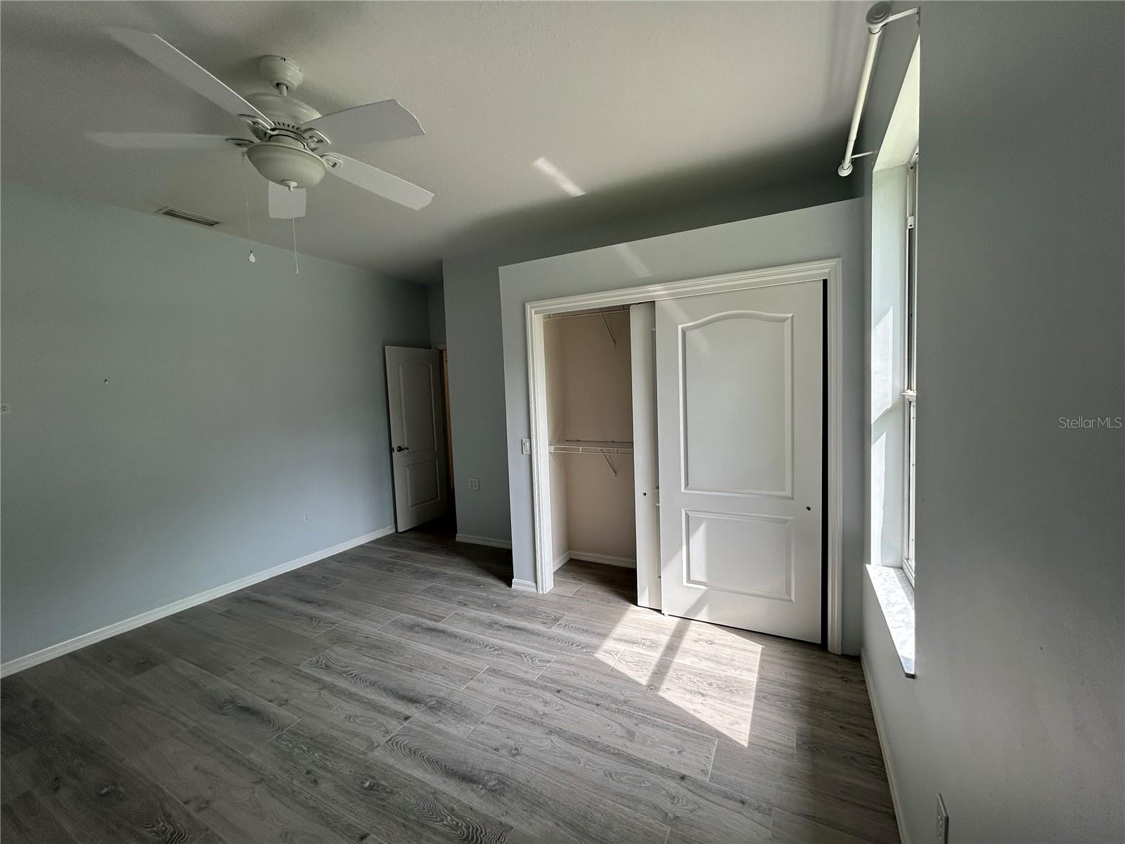 Listing photo id 7 for 5774 Lamp Post Drive