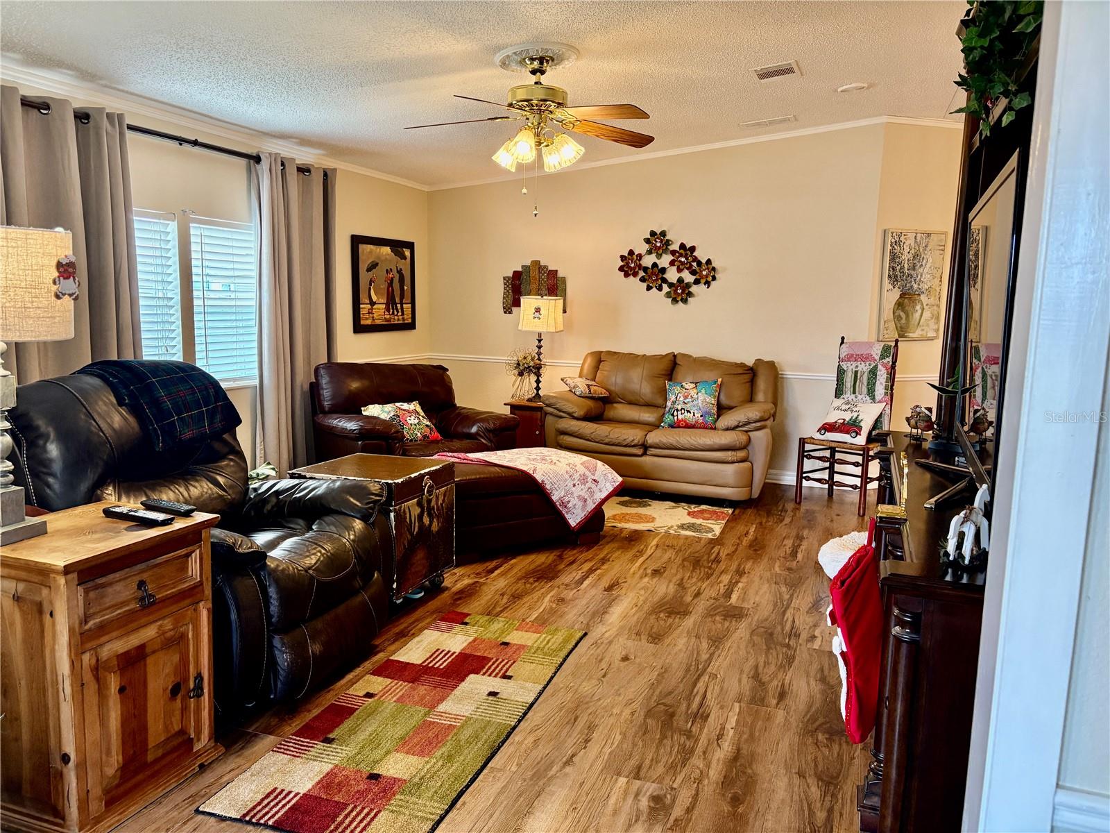 Image 7 of 30 For 5707 45th Street E 271