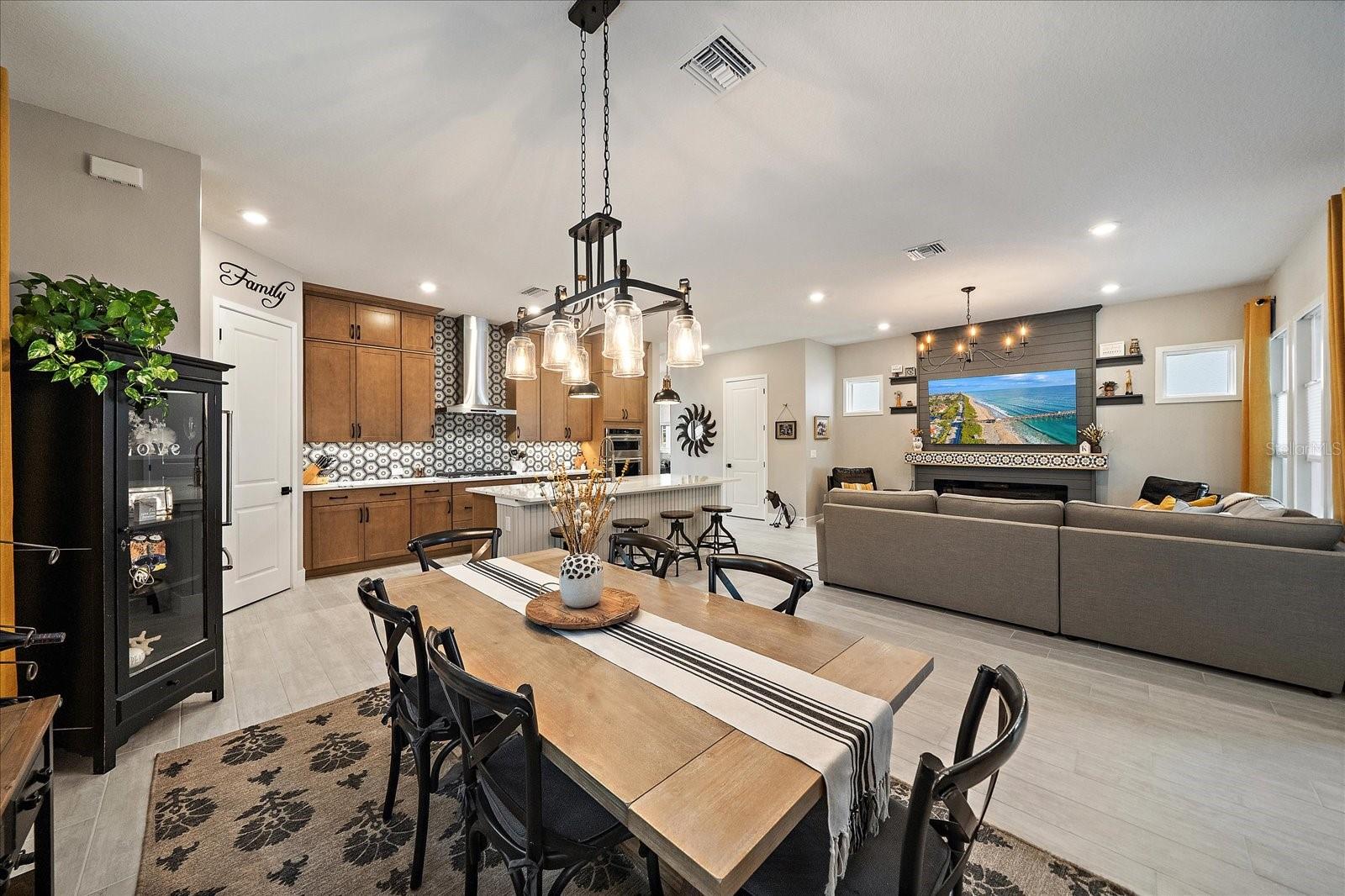 Image 13 of 58 For 7313 Donnybrook Lane