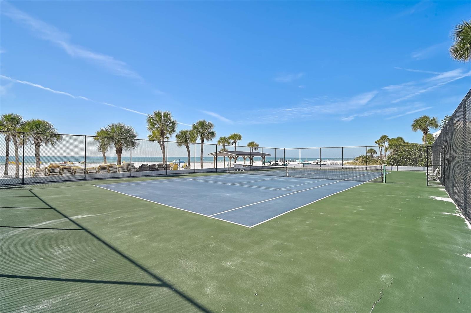 Image 31 of 56 For 6518 Midnight Pass Road 310