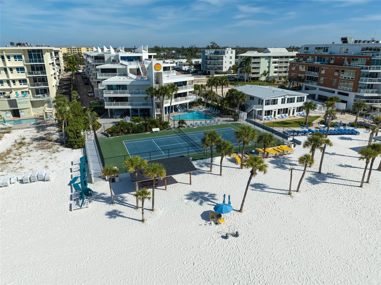 Image 43 of 56 For 6518 Midnight Pass Road 310