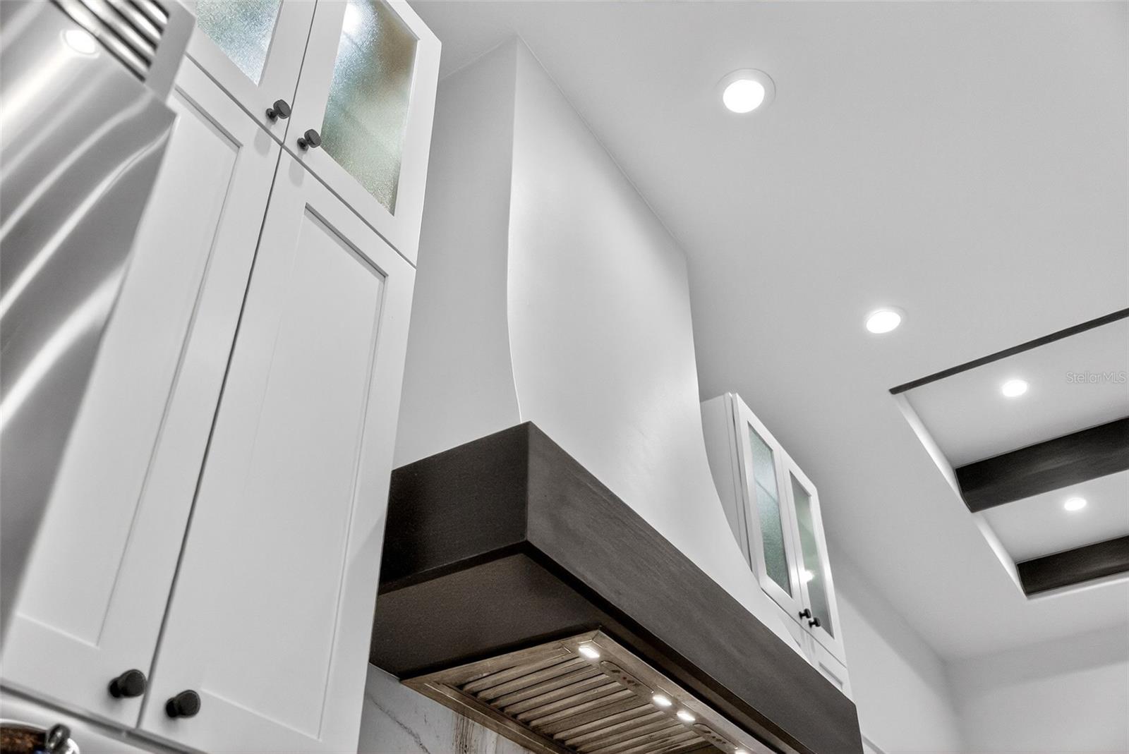 Image 25 of 86 For 279 Farber Street