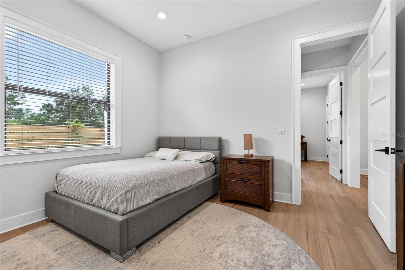 Image 48 of 86 For 279 Farber Street