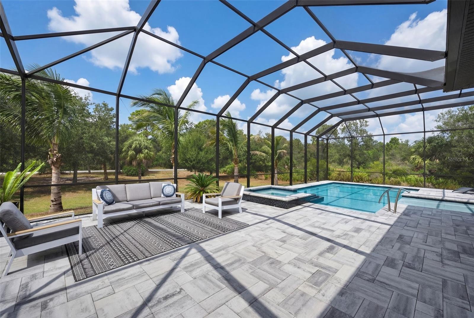 Image 54 of 86 For 279 Farber Street