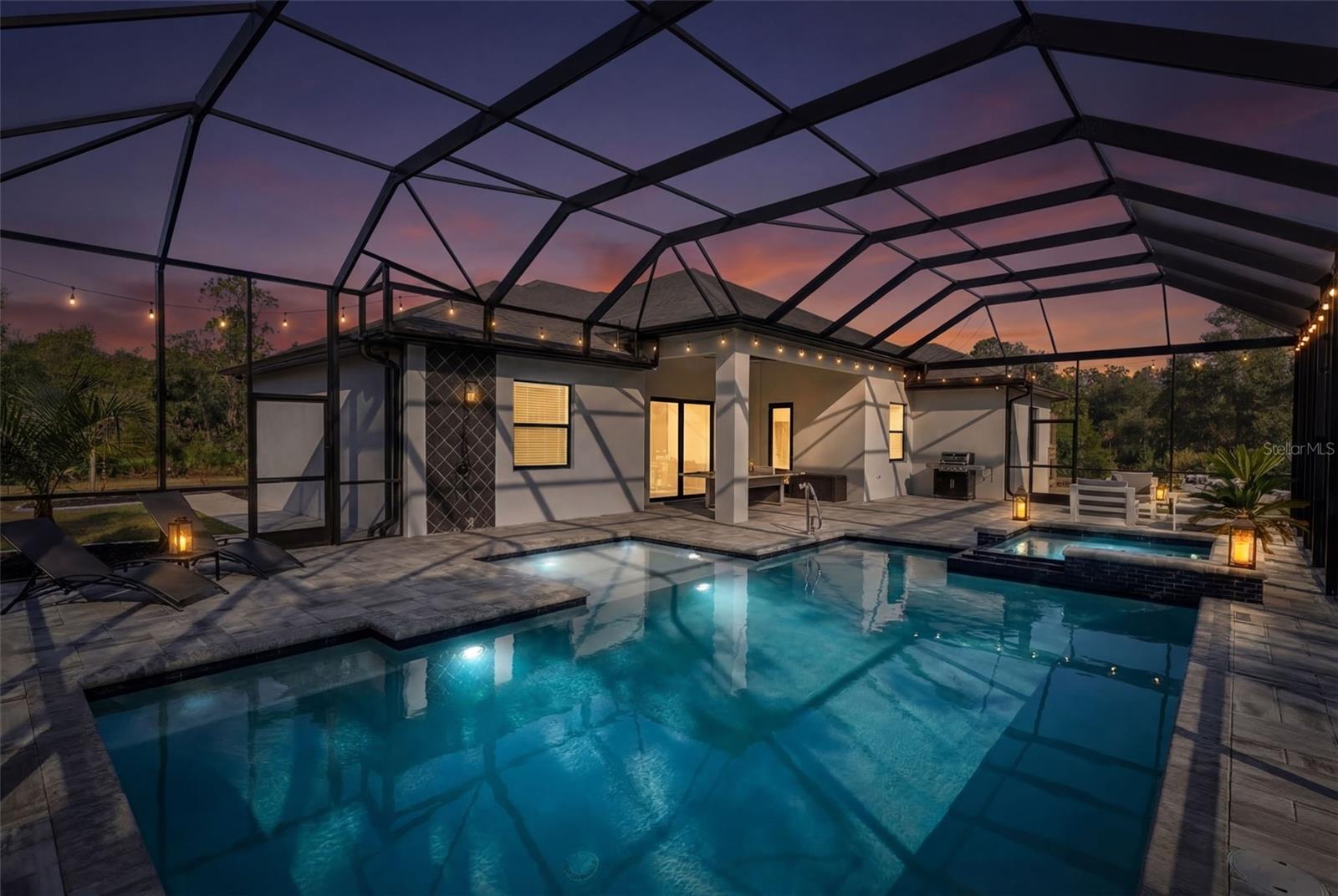 Image 58 of 86 For 279 Farber Street