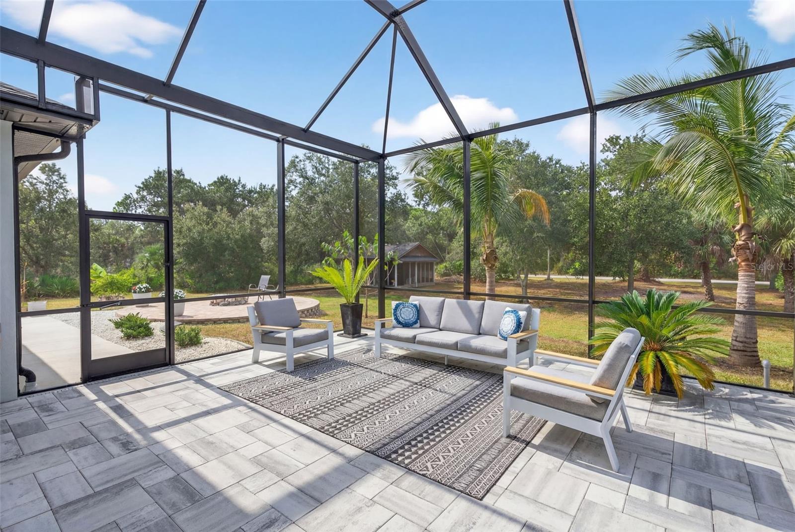 Image 62 of 86 For 279 Farber Street