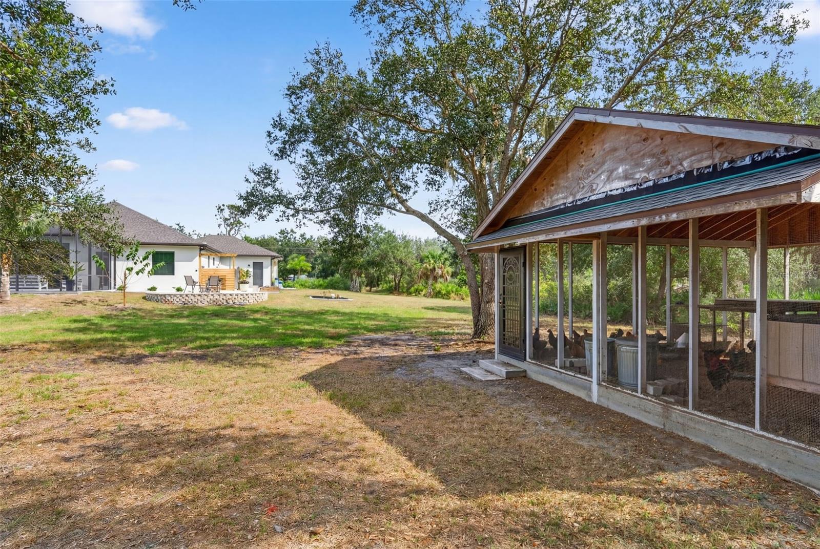 Image 66 of 86 For 279 Farber Street