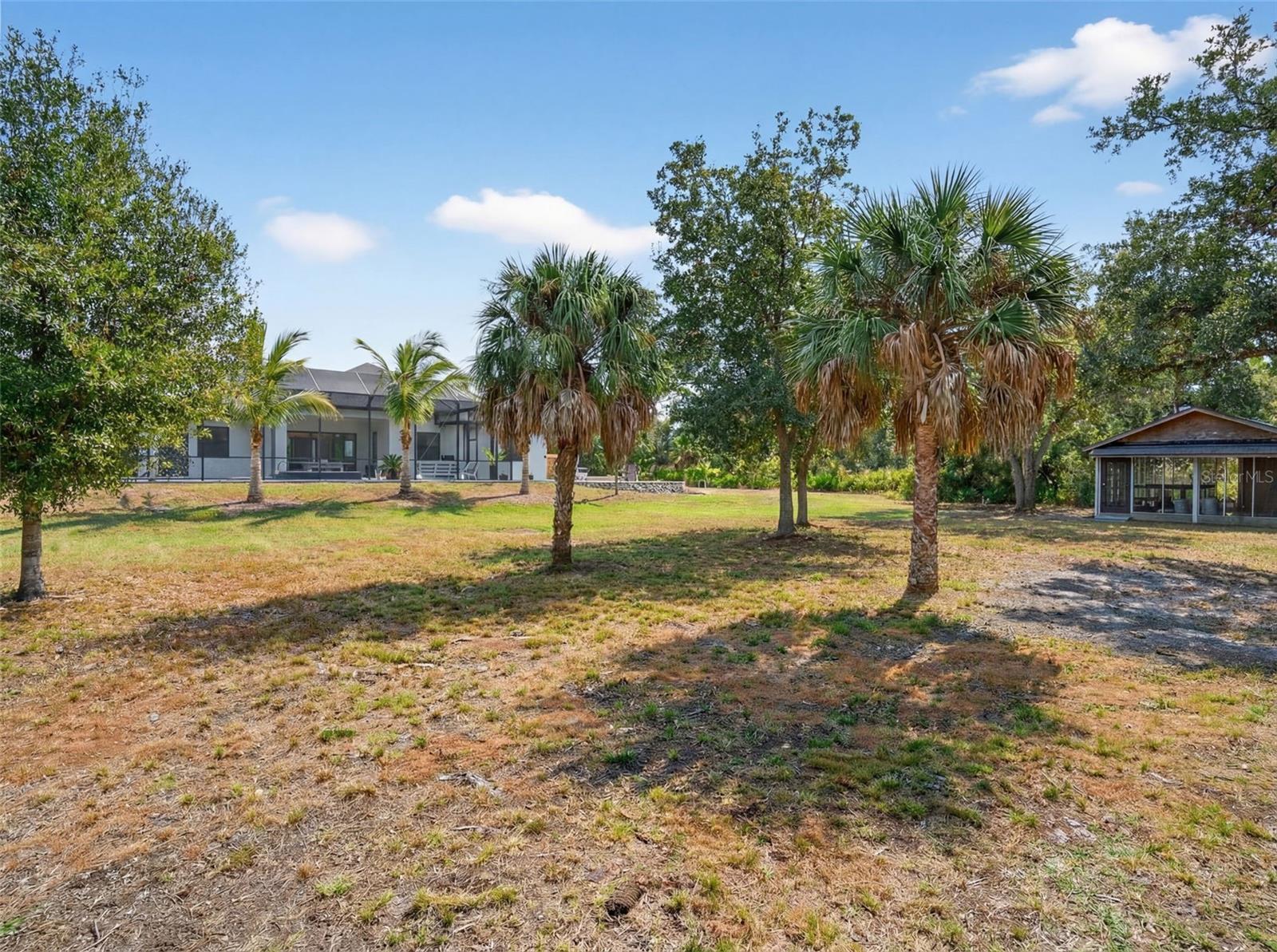 Image 67 of 86 For 279 Farber Street