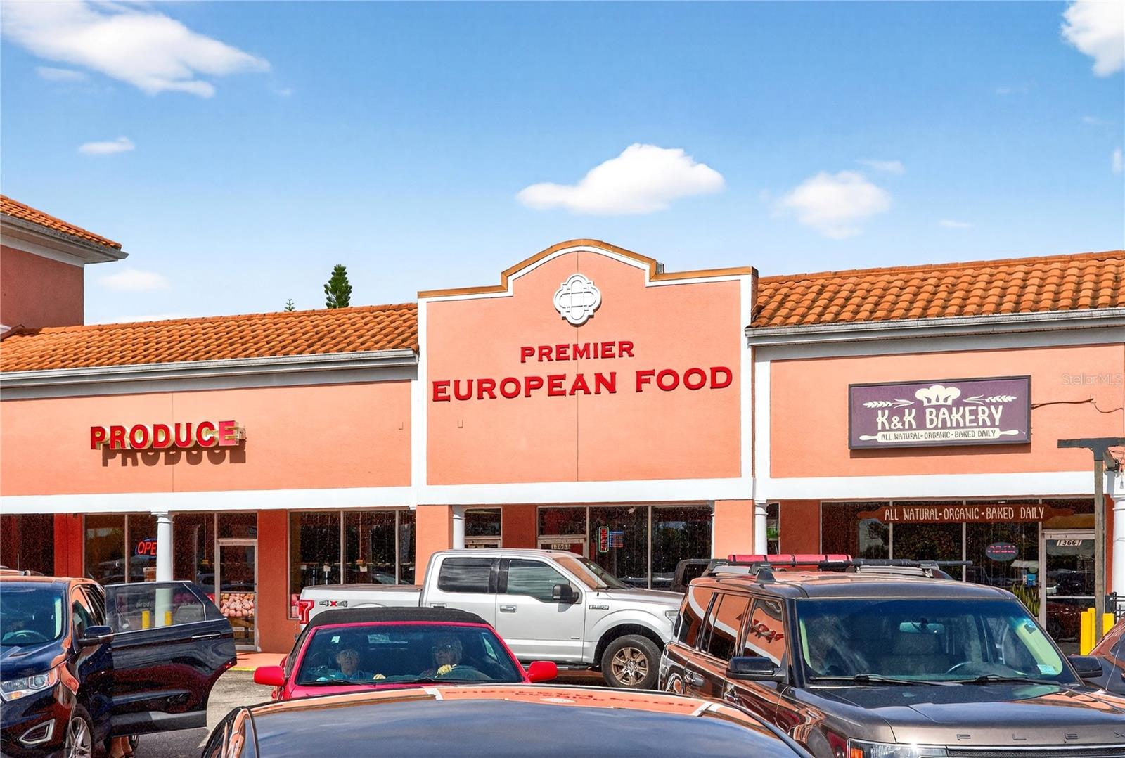 Image 74 of 86 For 279 Farber Street