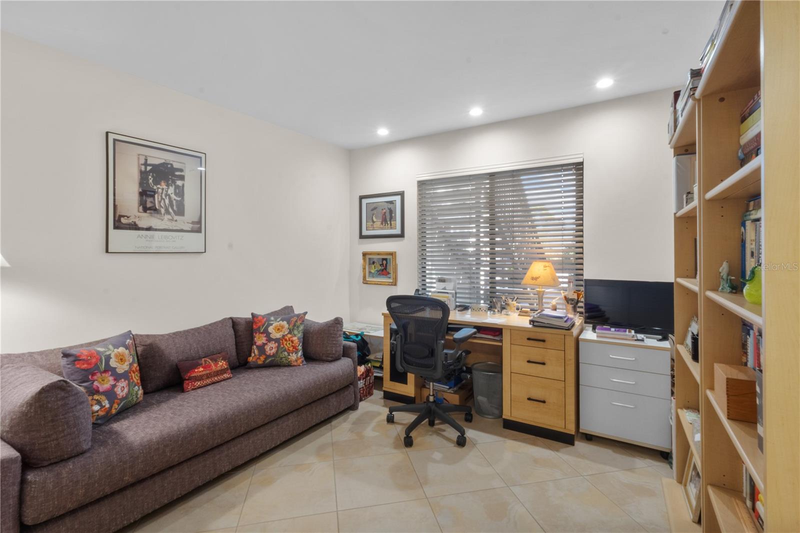 Image 30 of 48 For 1633 Boathouse Circle 131