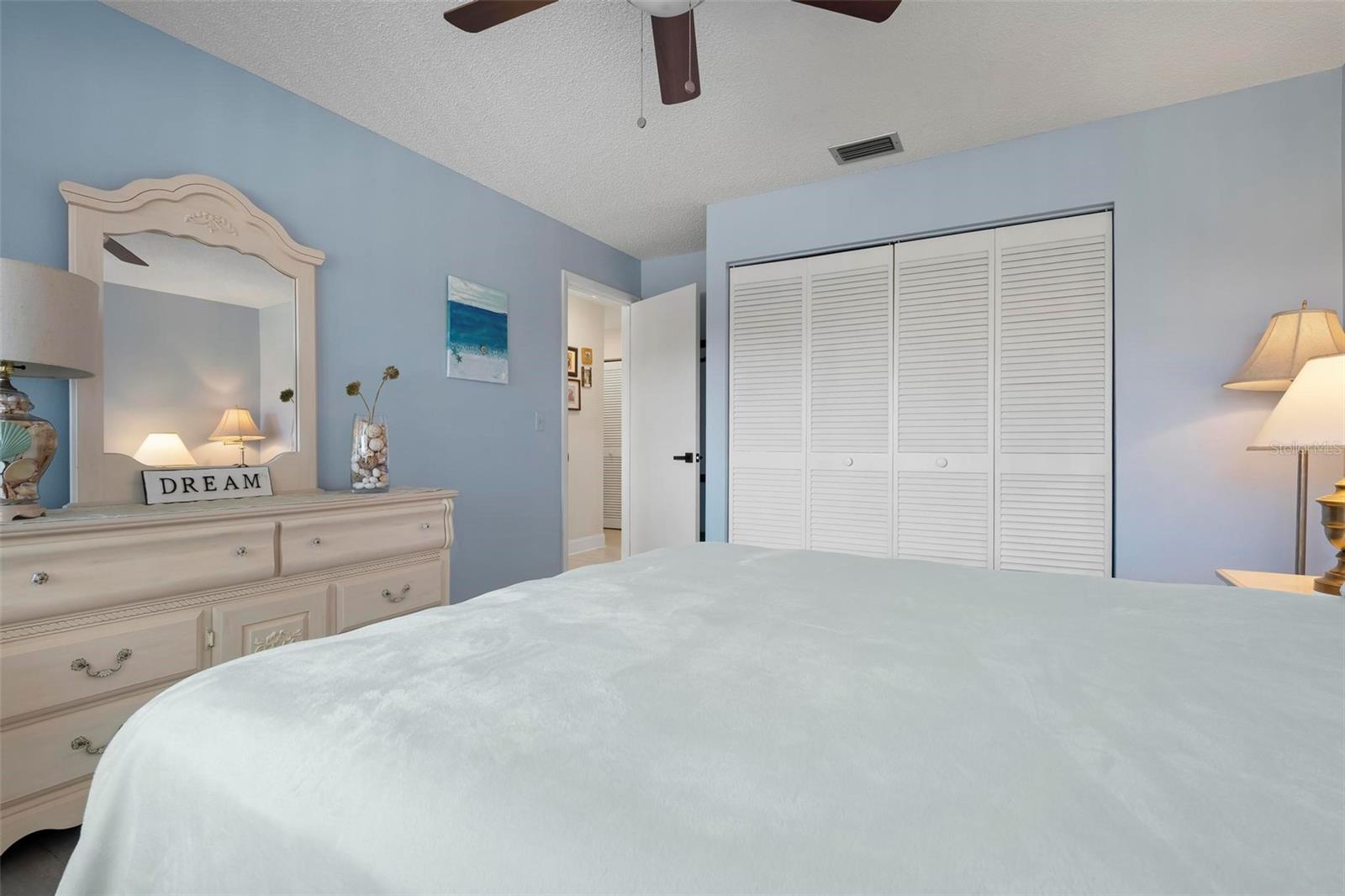 Image 29 of 48 For 3875 Catalina Drive