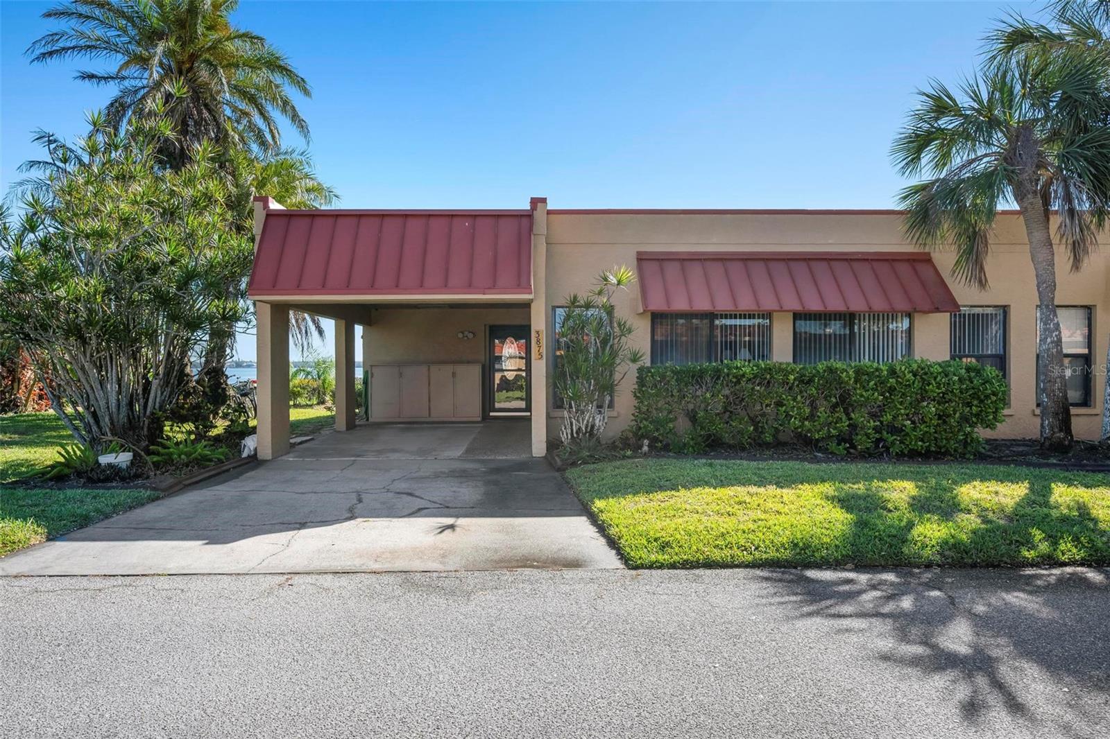 Image 7 of 48 For 3875 Catalina Drive