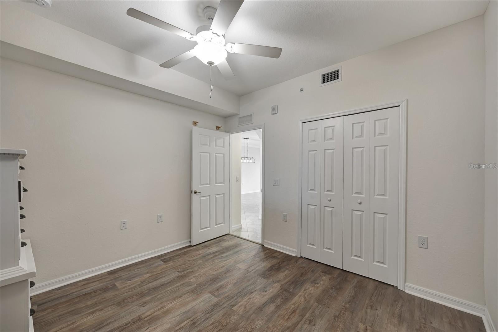 Image 19 of 42 For 910 Tidewater Shores Loop 304