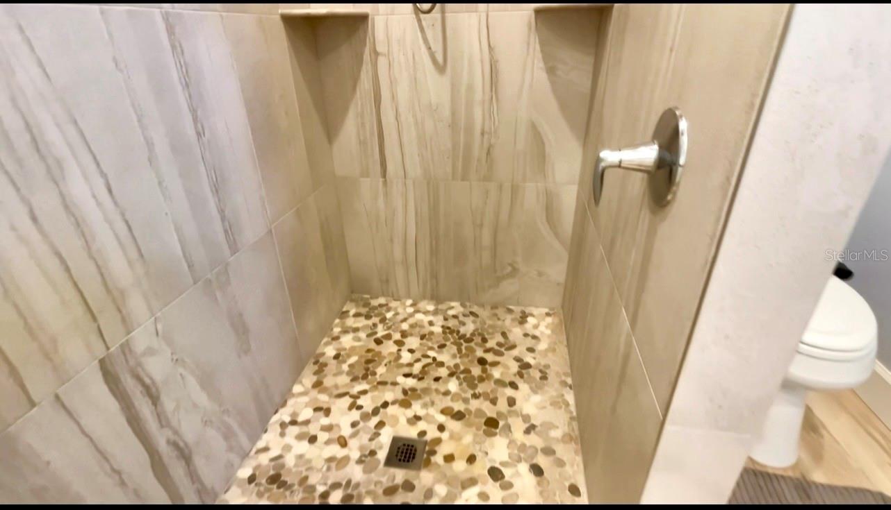 Image 16 of 54 For 7332 Brandywine Drive