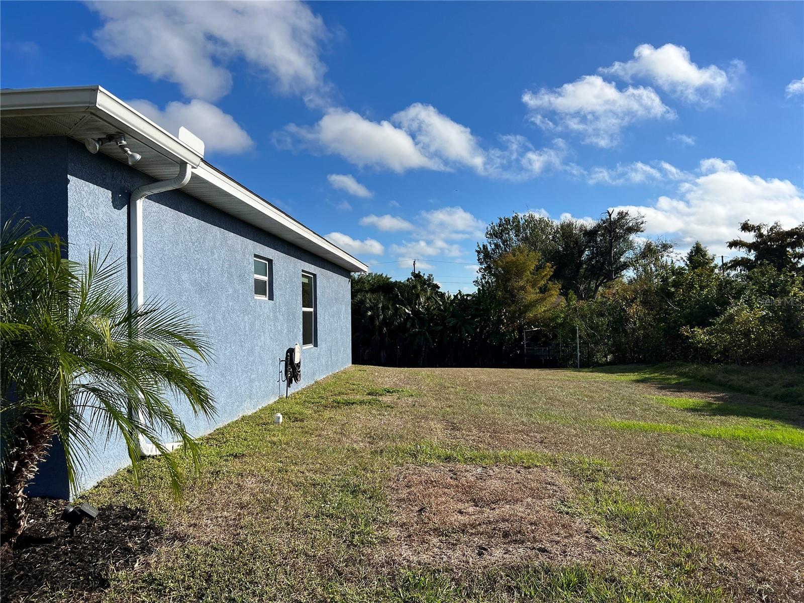 Image 25 of 54 For 7332 Brandywine Drive