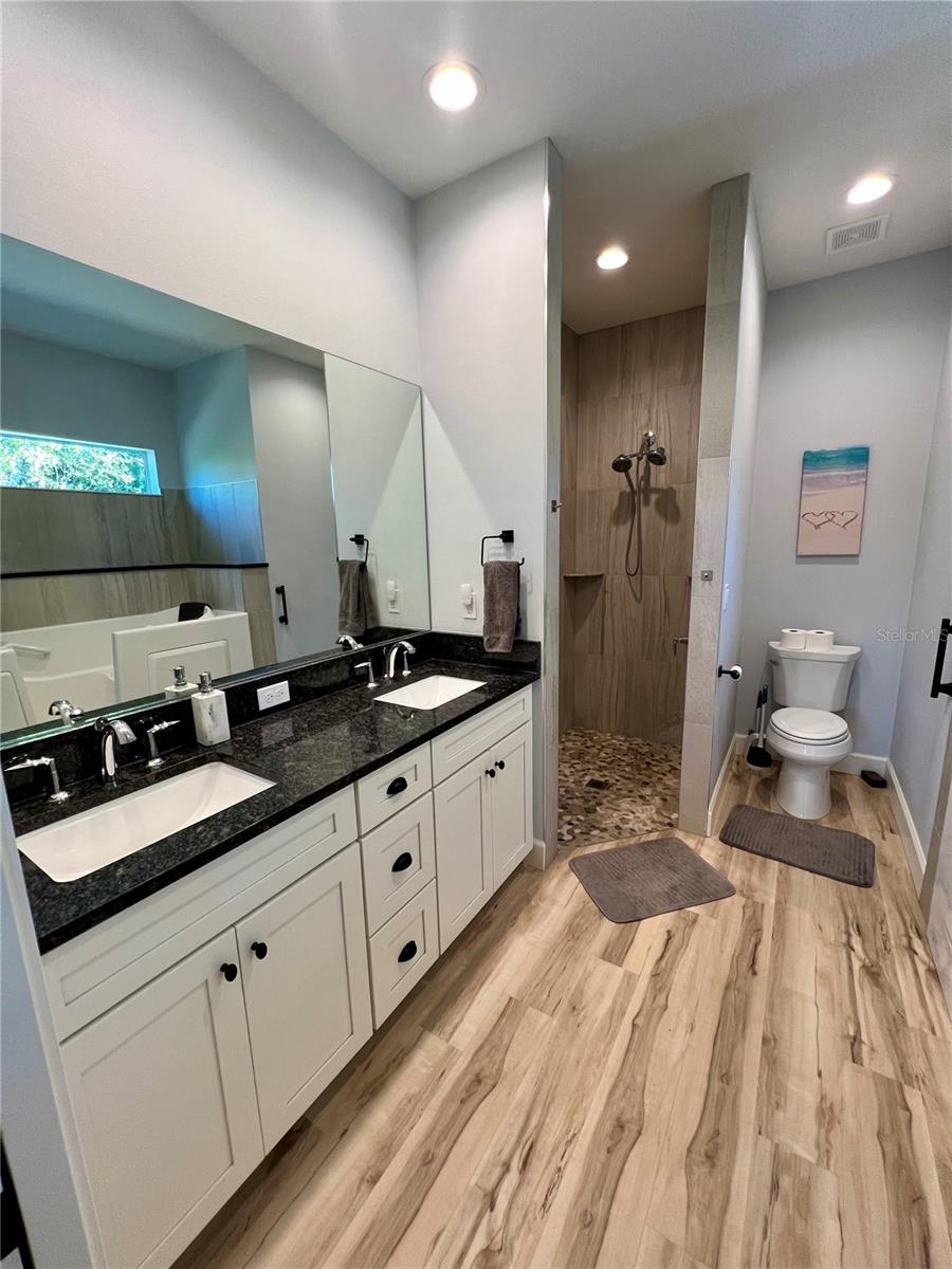 Image 36 of 54 For 7332 Brandywine Drive