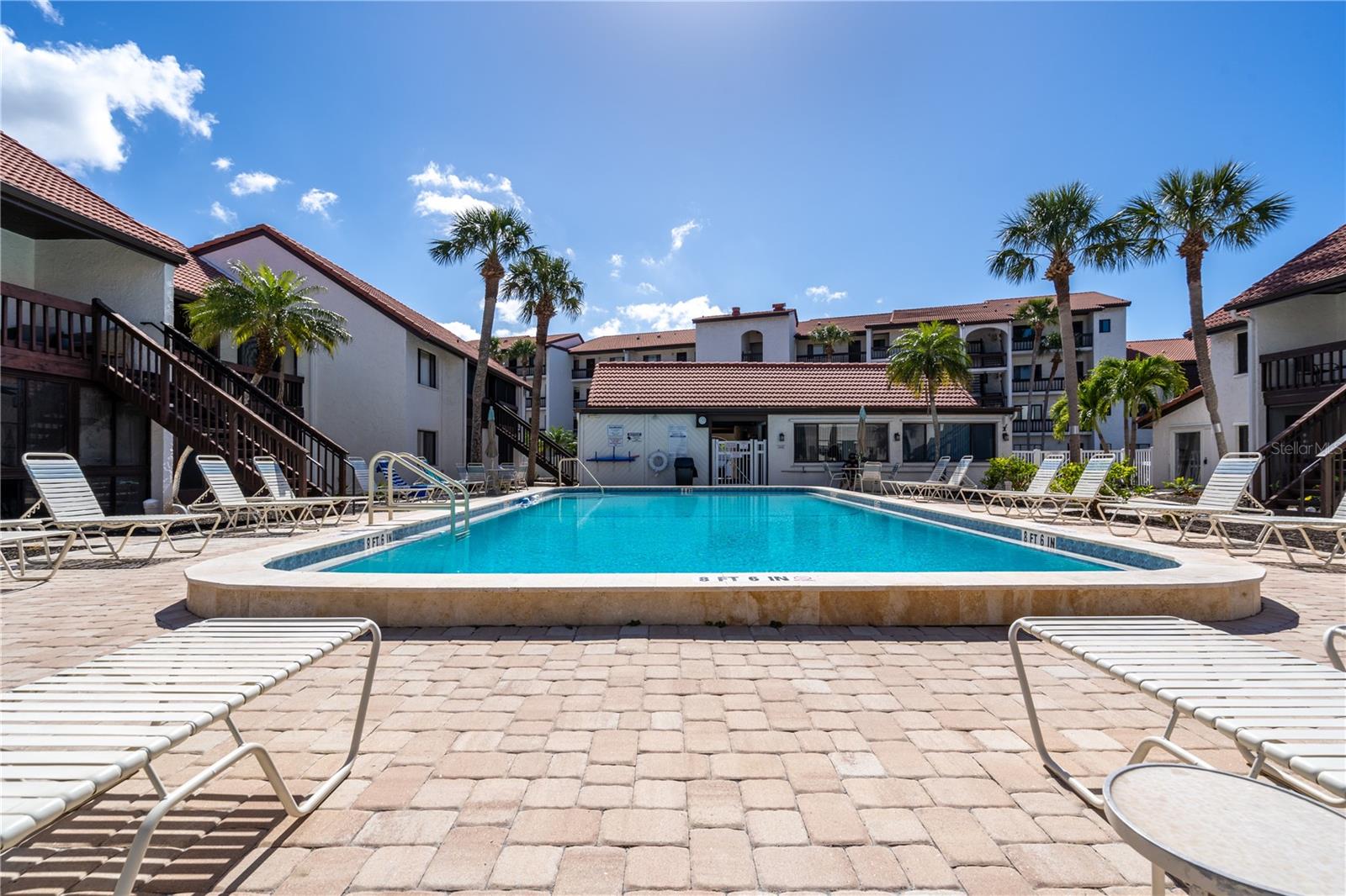 Image 21 of 37 For 1602 Stickney Point Road #305