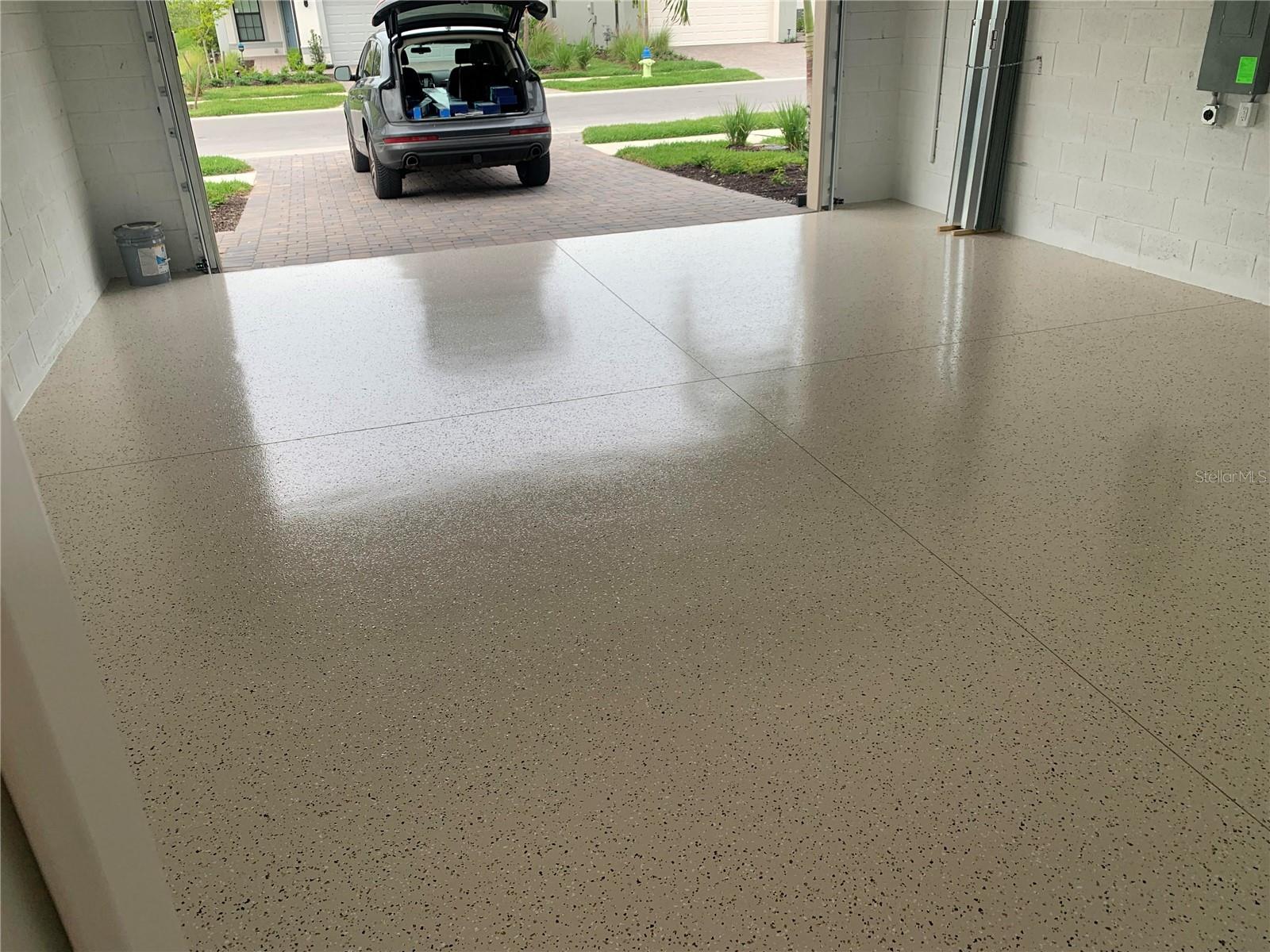 Image 33 of 51 For 6292 Winding Pine Drive