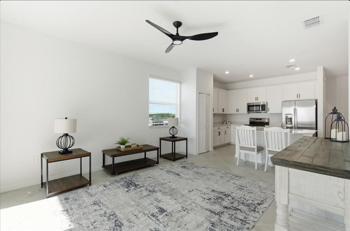 Image 10 of 19 For 19140 Scallop Loop 308