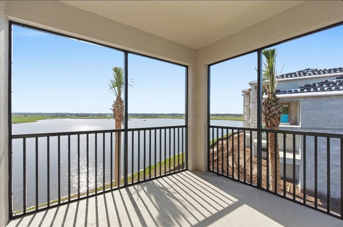 Image 17 of 19 For 19140 Scallop Loop 308