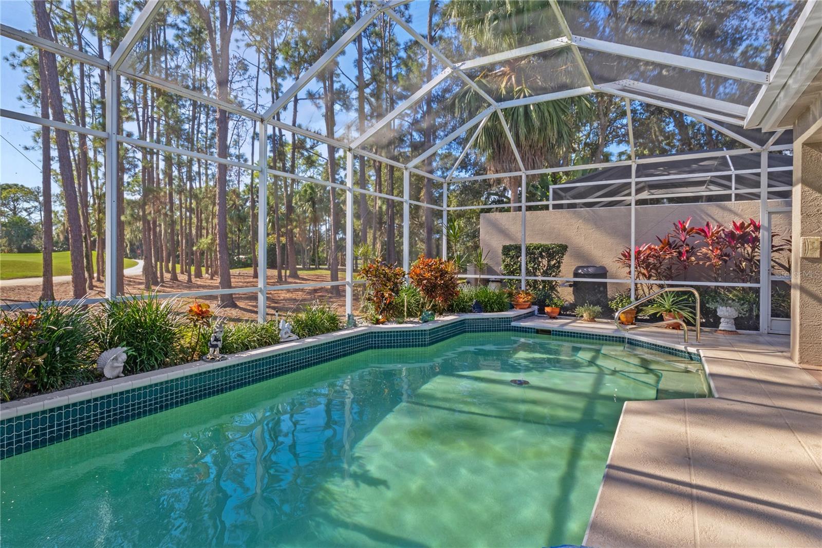 Image 24 of 67 For 8706 53rd Terrace E