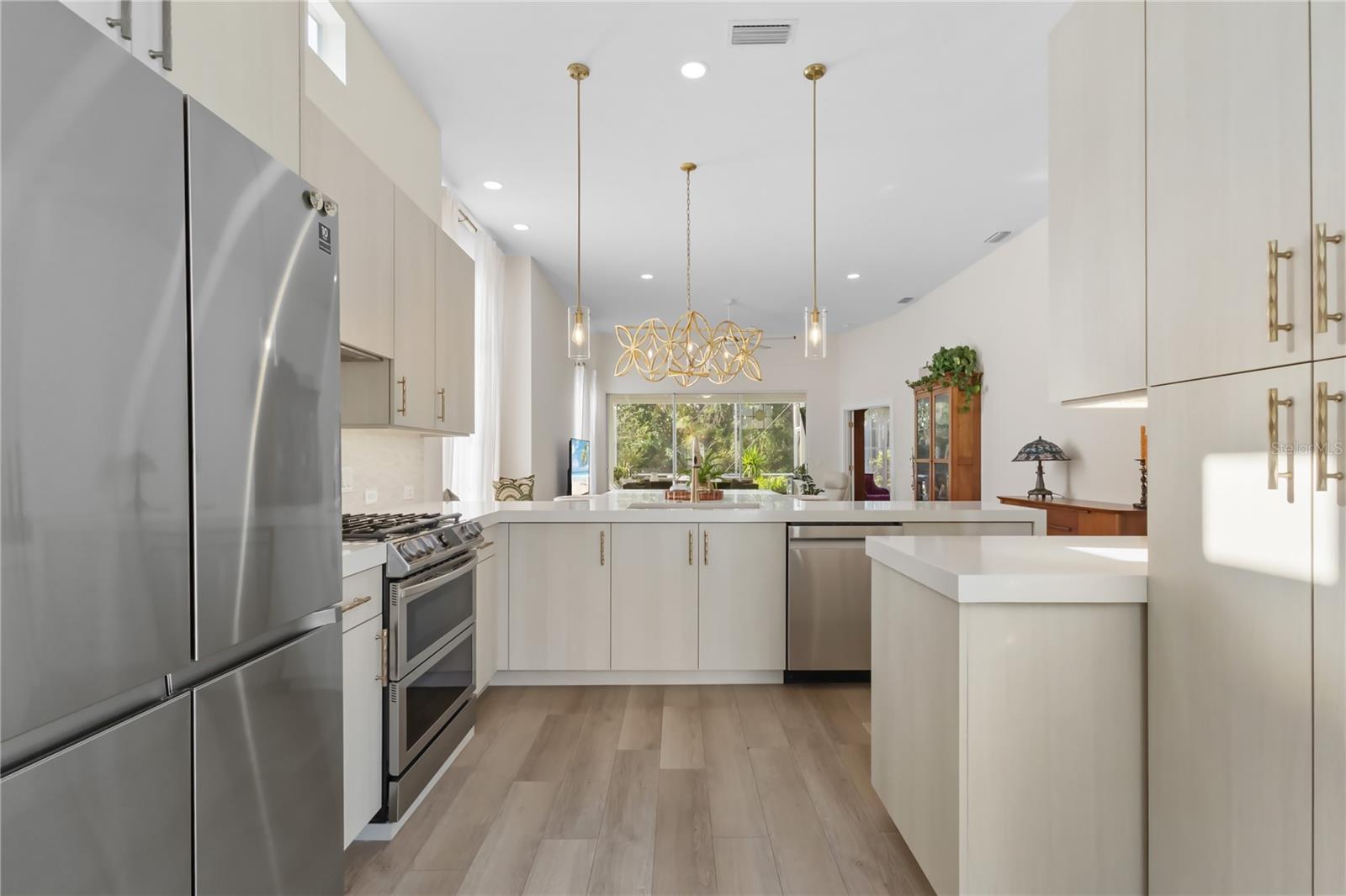 Image 15 of 84 For 7608 Whitebridge Glen