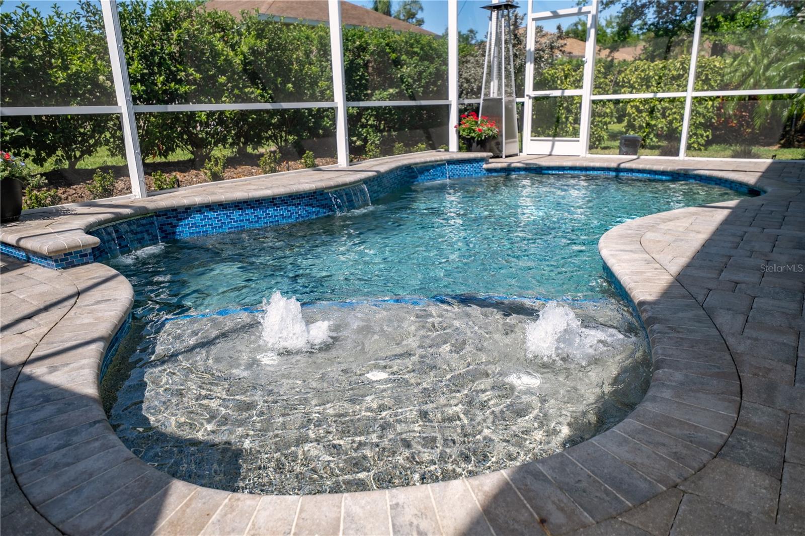 Image 31 of 41 For 5546 Whitehead Street