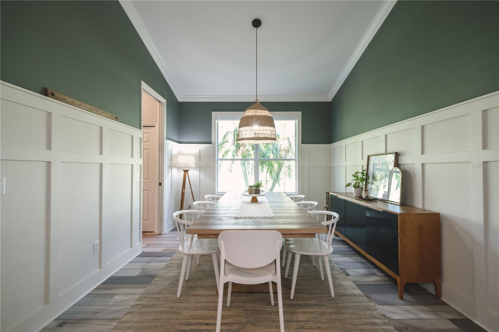 Image 8 of 41 For 5546 Whitehead Street