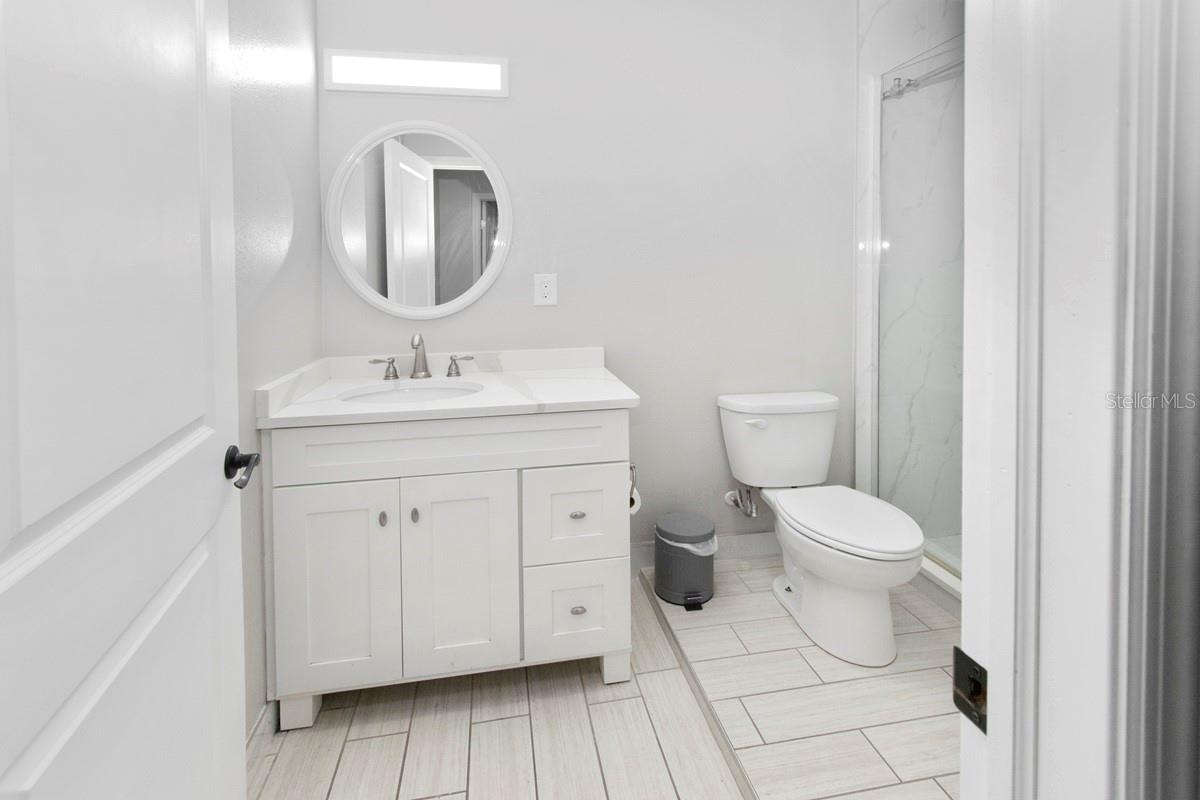 Image 20 of 35 For 2490 Huffton Circle