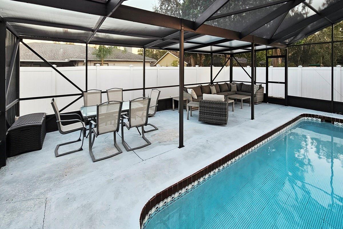 Image 26 of 35 For 2490 Huffton Circle