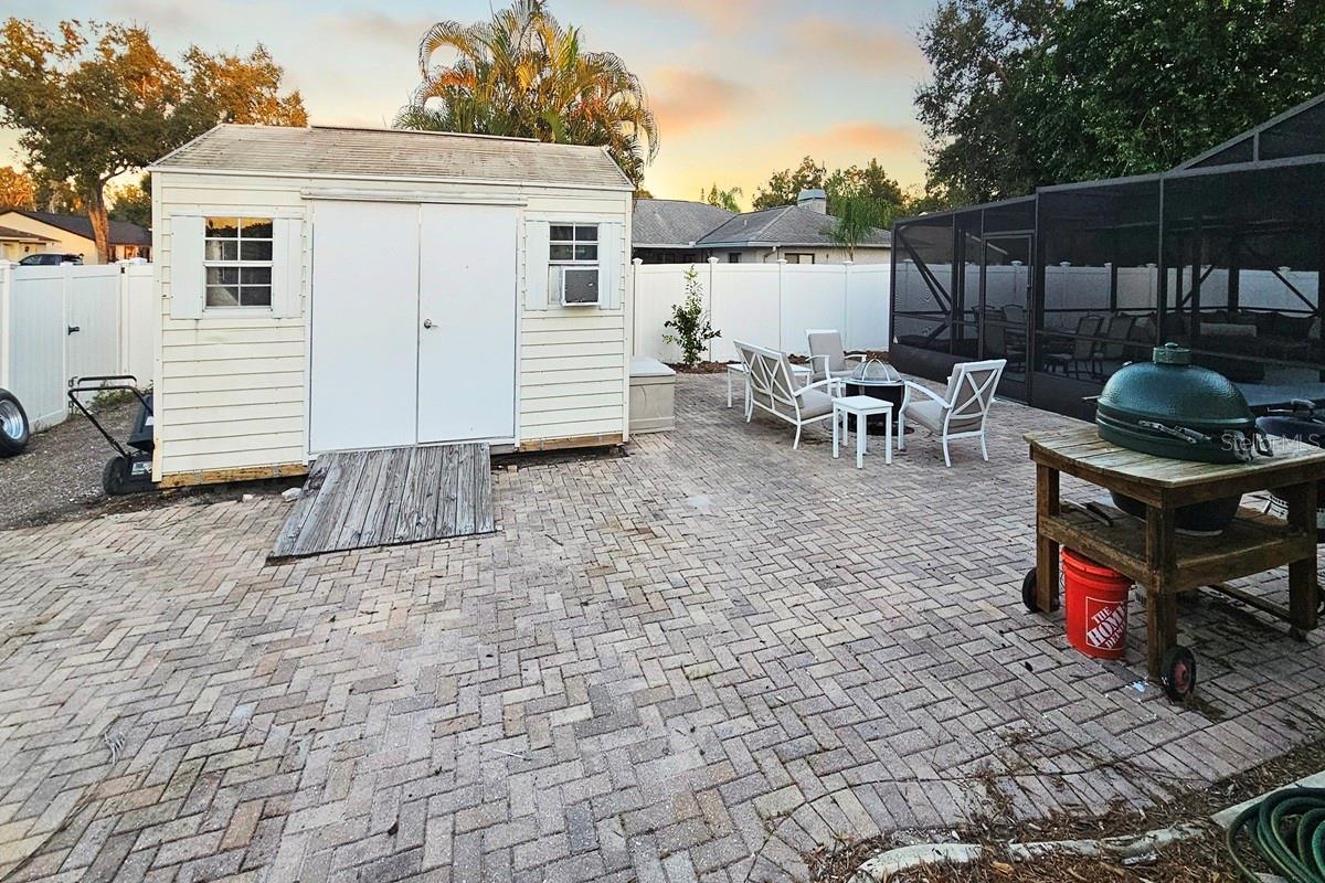 Image 30 of 35 For 2490 Huffton Circle