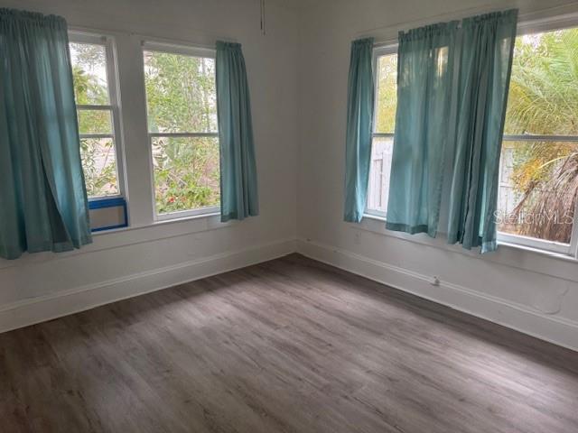 Image 10 of 21 For 617 Siesta Drive