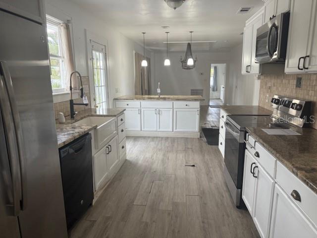 Image 7 of 21 For 617 Siesta Drive