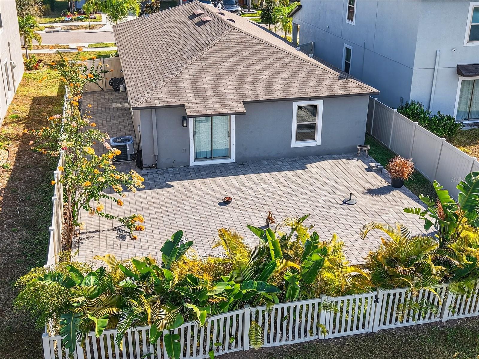 Image 25 of 36 For 16751 Delia Street