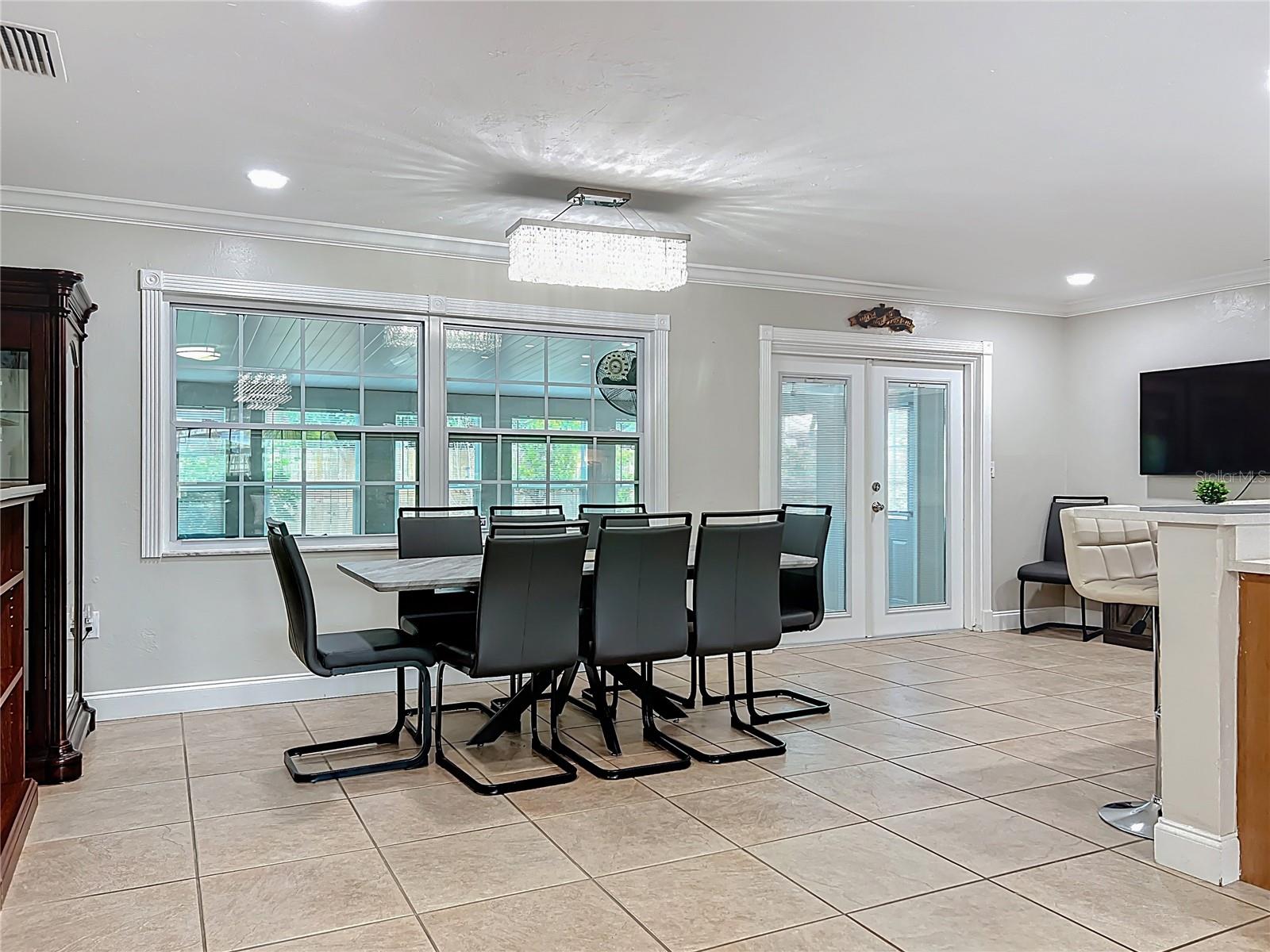 Image 10 of 97 For 2424 Whippoorwill Circle