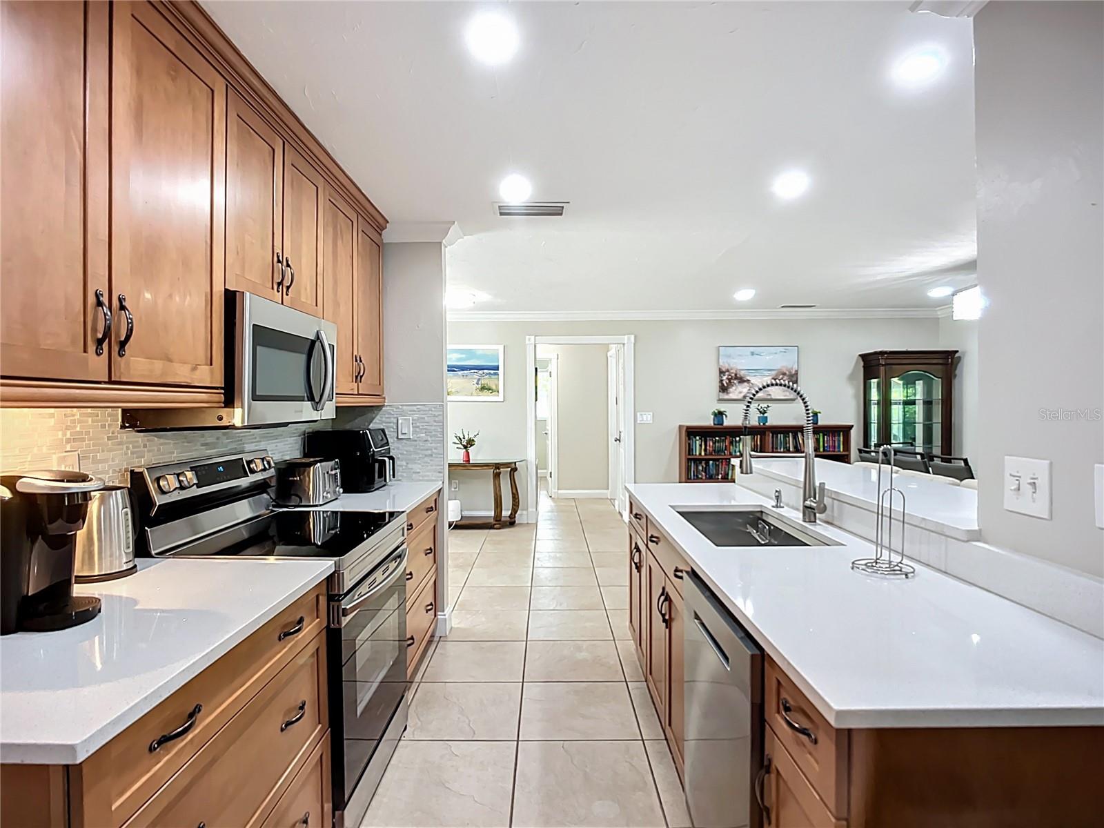 Image 16 of 97 For 2424 Whippoorwill Circle