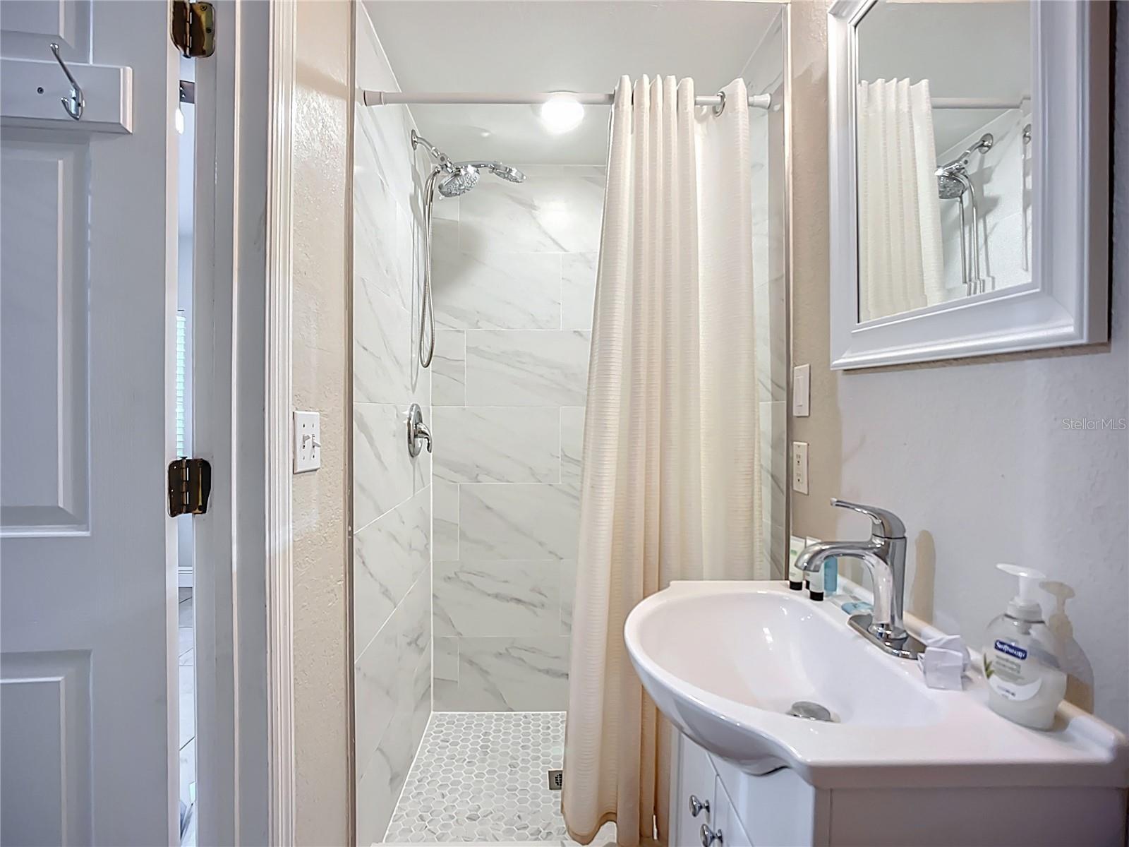 Image 37 of 97 For 2424 Whippoorwill Circle