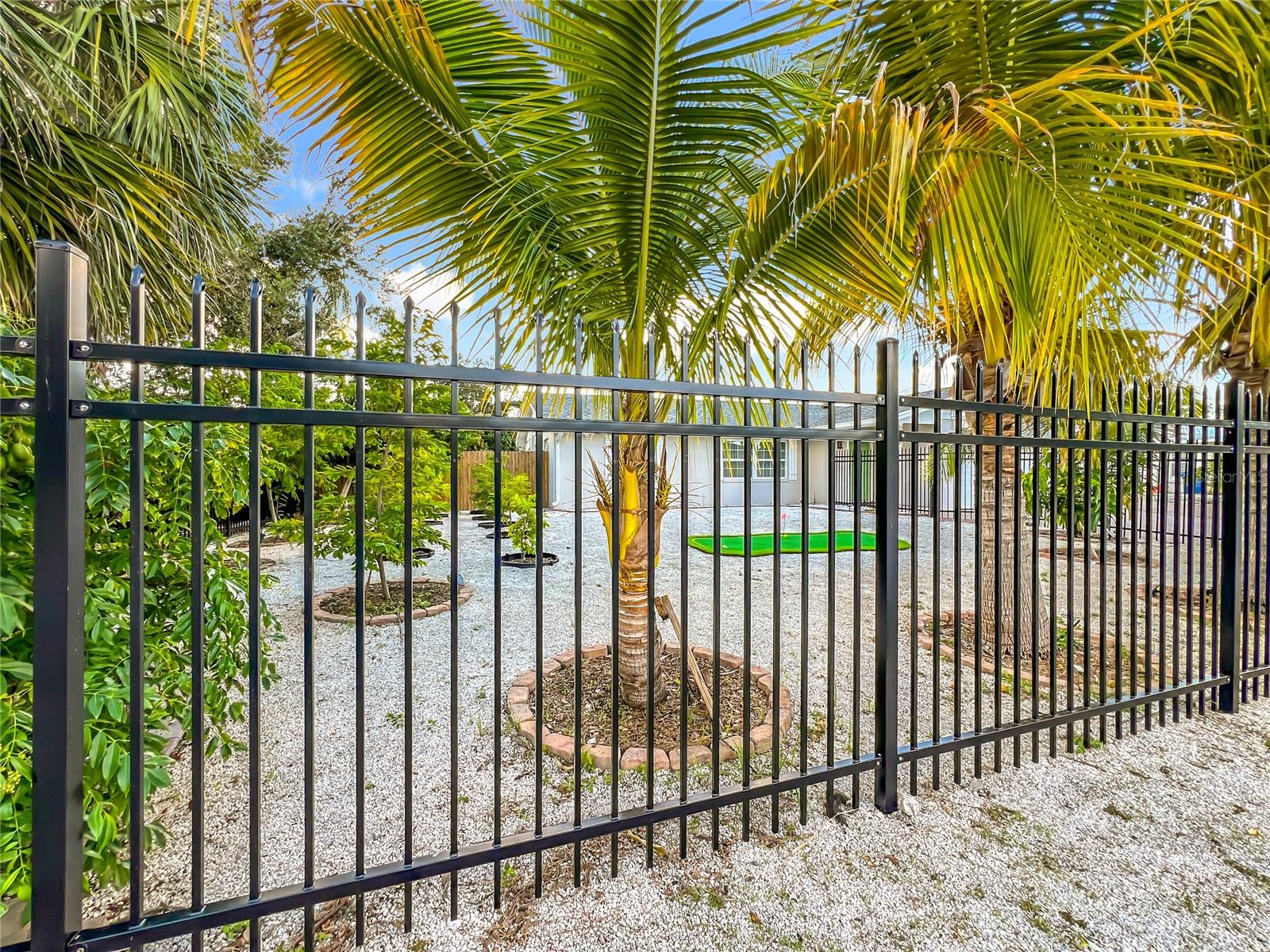 Image 44 of 97 For 2424 Whippoorwill Circle