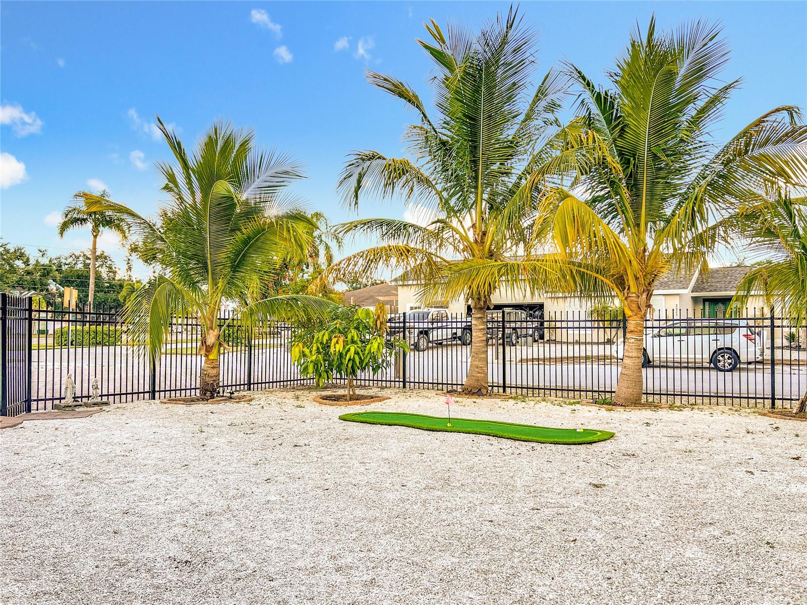 Image 45 of 97 For 2424 Whippoorwill Circle