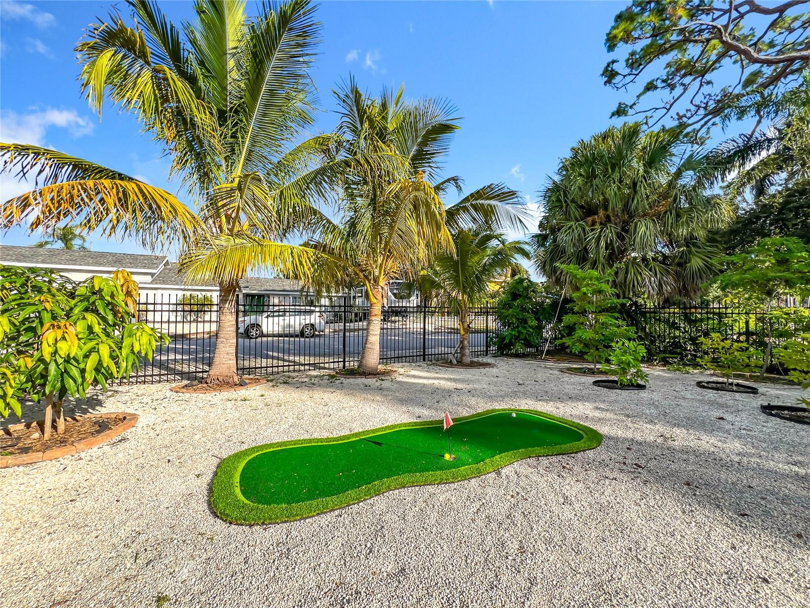 Image 46 of 97 For 2424 Whippoorwill Circle