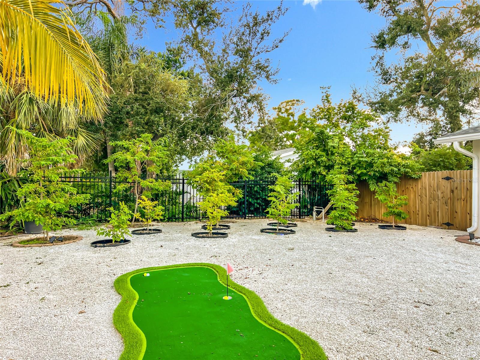 Image 51 of 97 For 2424 Whippoorwill Circle