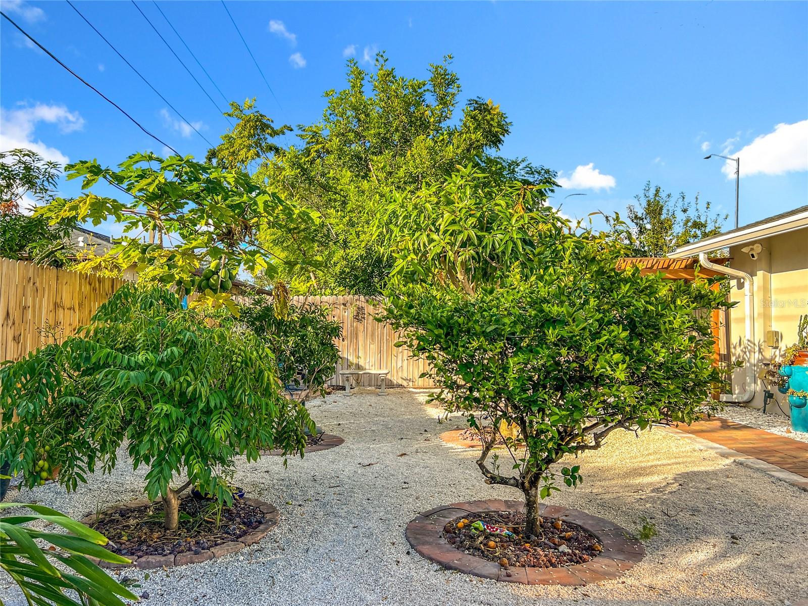 Image 76 of 97 For 2424 Whippoorwill Circle