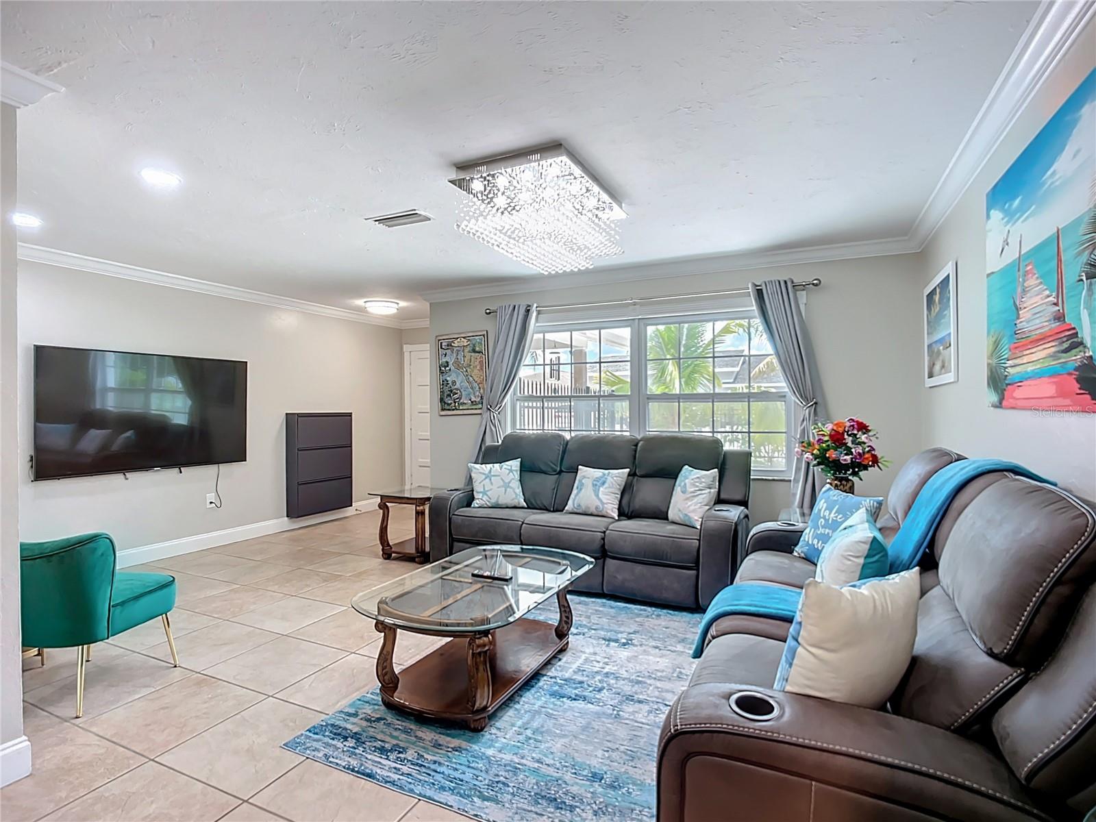 Image 8 of 97 For 2424 Whippoorwill Circle