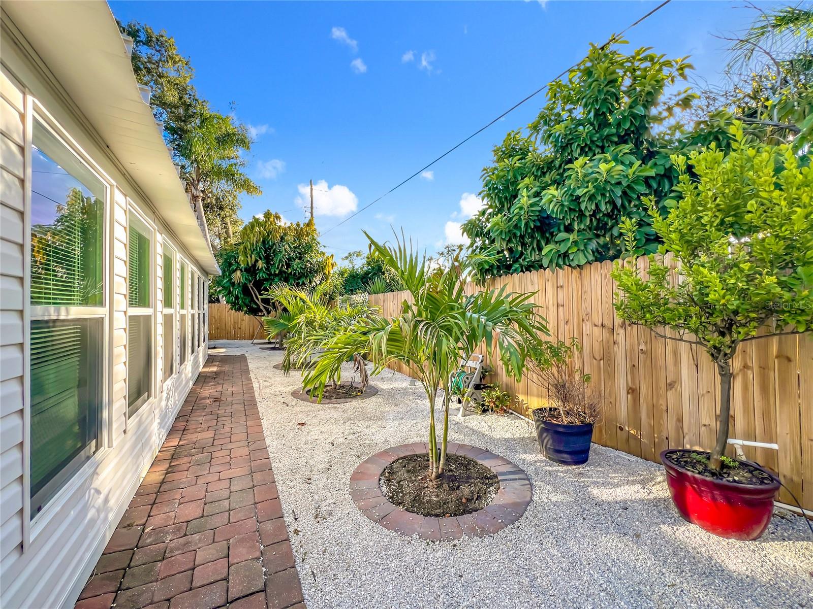 Image 83 of 97 For 2424 Whippoorwill Circle