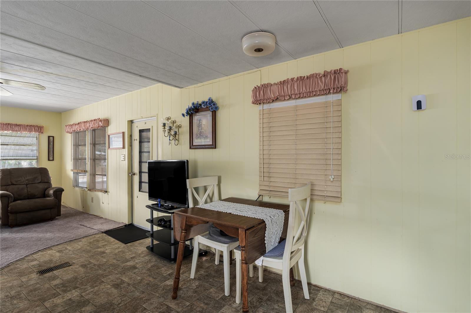 Image 8 of 26 For 3326 Bernadette Drive