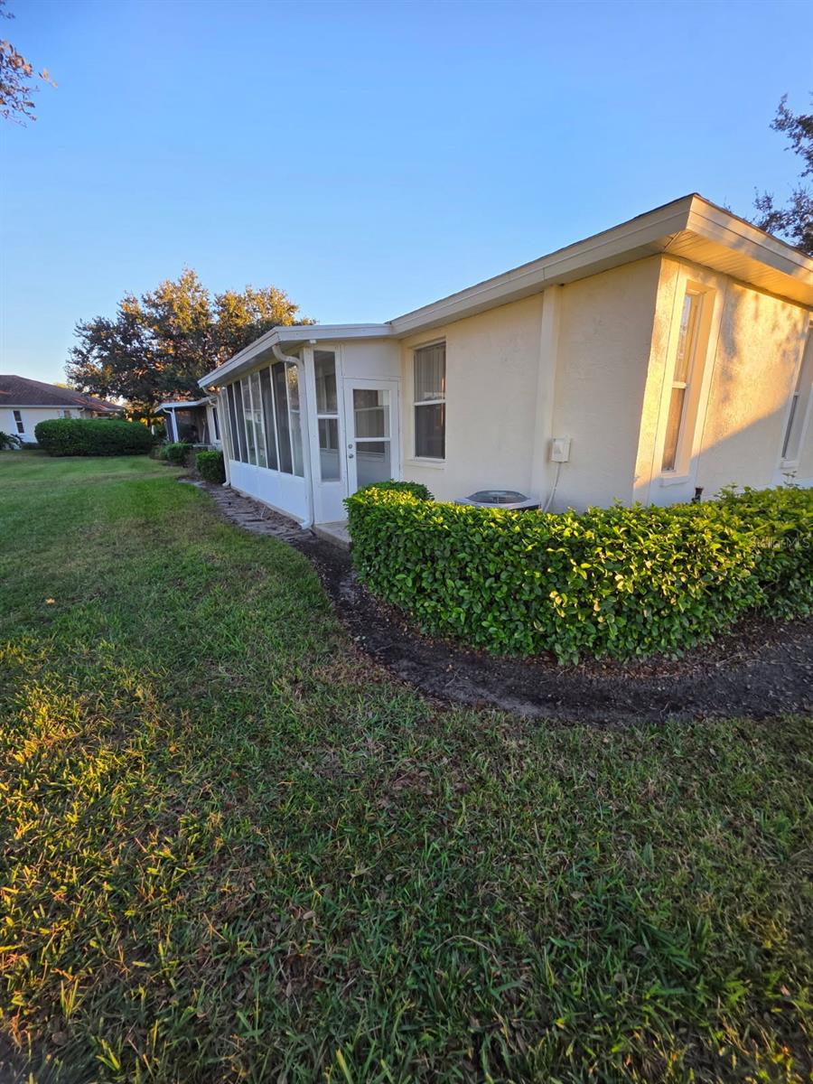 Image 16 of 36 For 2608 Newcomb Court 2608