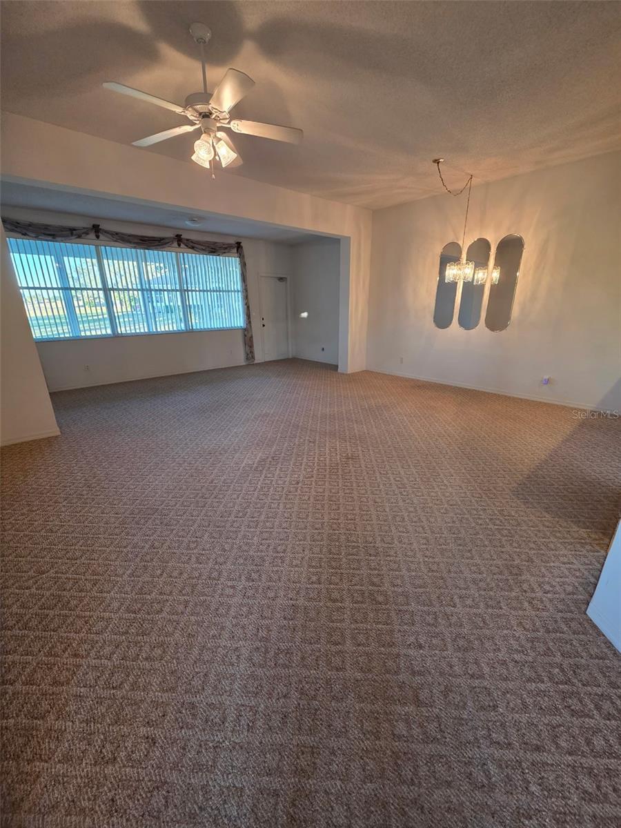 Image 5 of 36 For 2608 Newcomb Court 2608