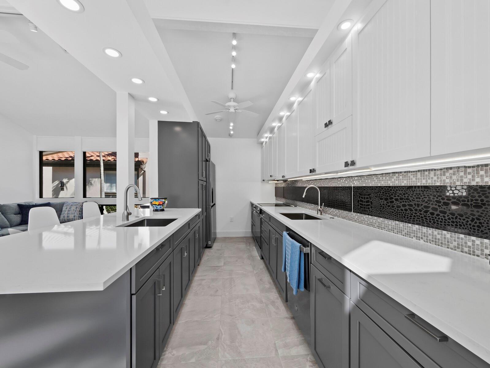 Image 19 of 55 For 800 Blvd Of The Presidents 19