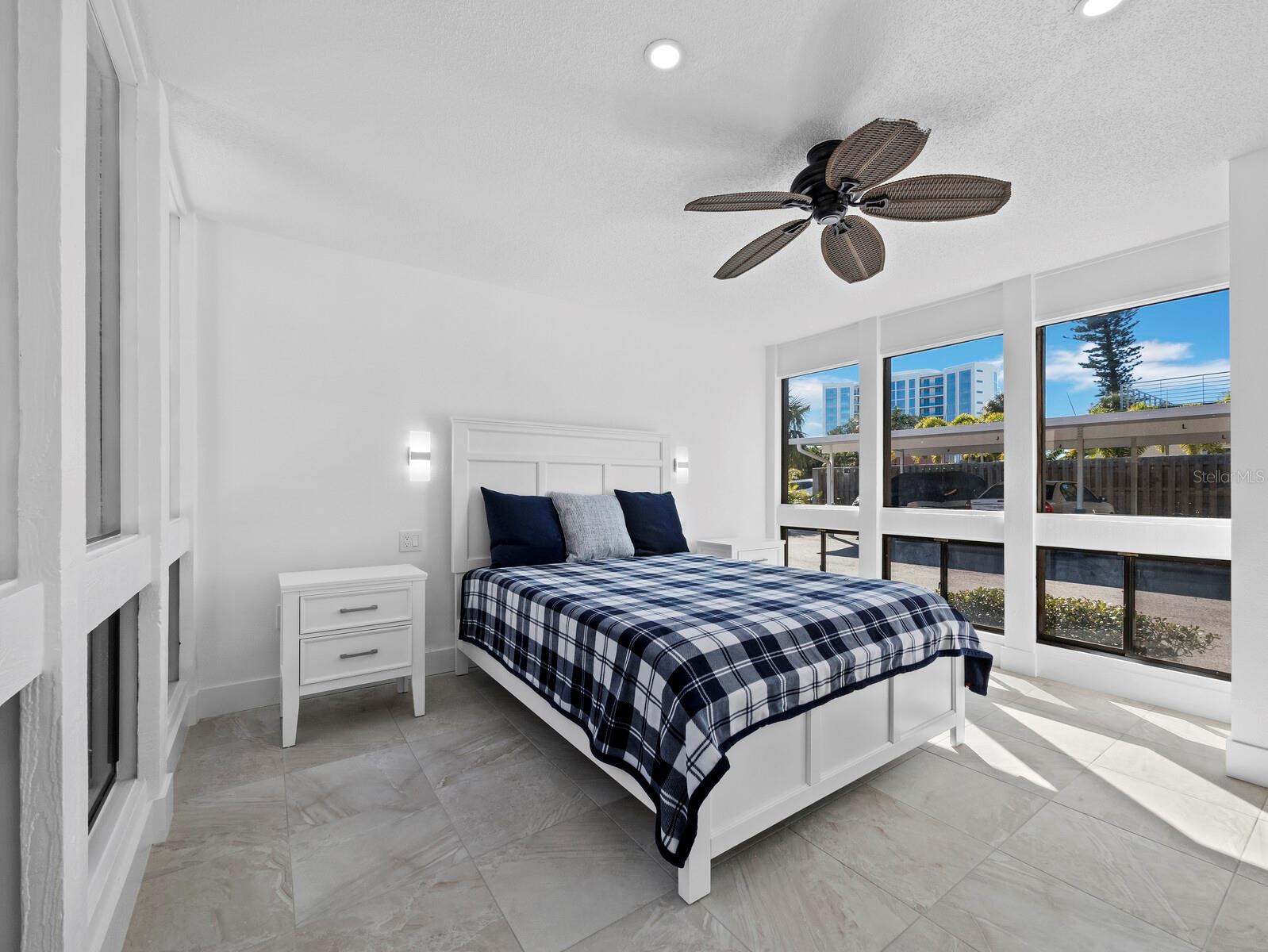 Image 21 of 55 For 800 Blvd Of The Presidents 19